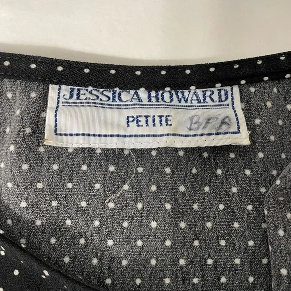 black sleeveless white polka dots blouse small - Picture 6 of 6